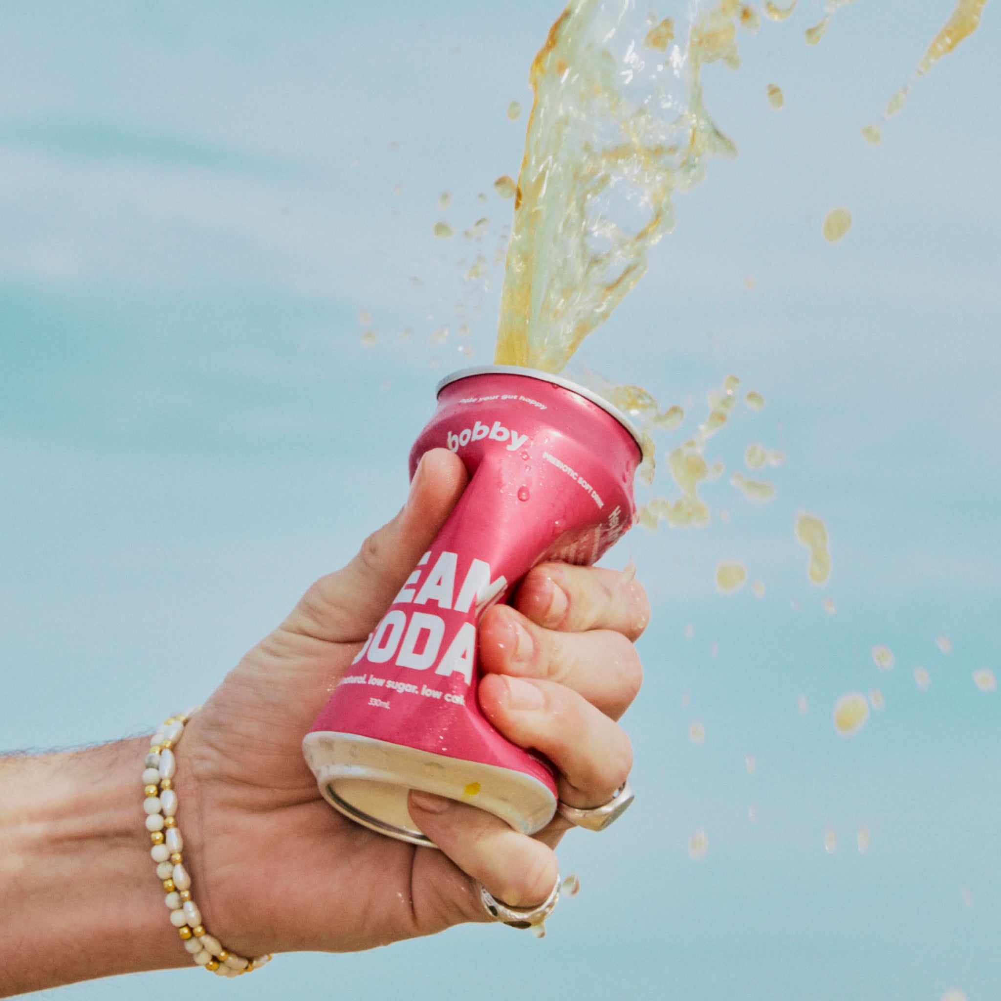 CREAMY SODA (16 PACK)